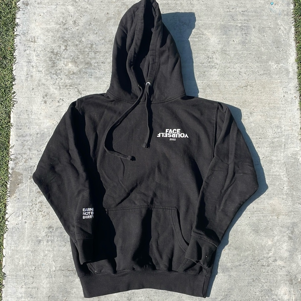 Barry’s Bootcamp Size Small Face Yourself Sweatshirt